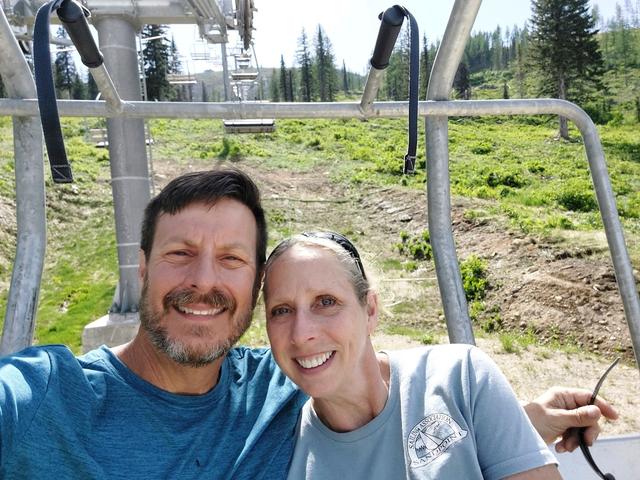 Kell Morris, left, and his wife Jo Roop