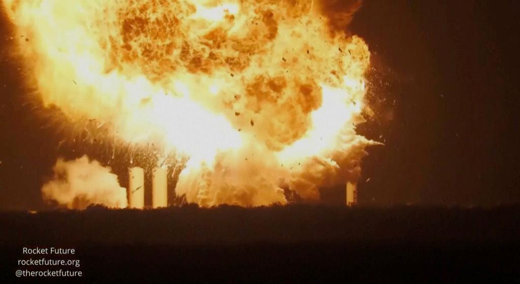 SpaceX rocket explodes at Starbase, SpaceX’s launch site at the southern tip of Texas