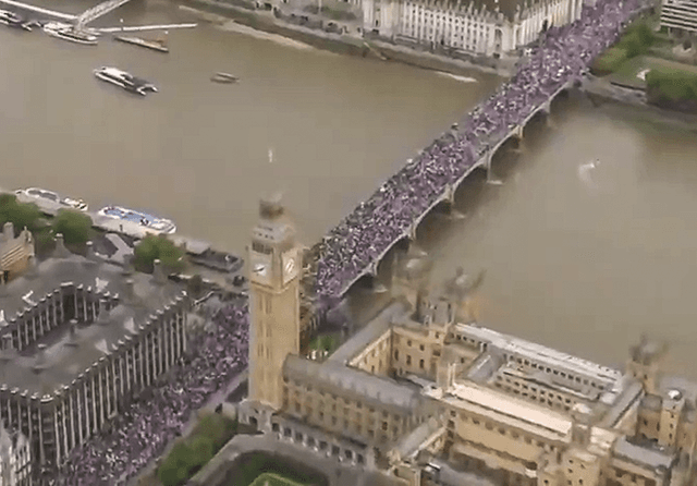 Massive march in London