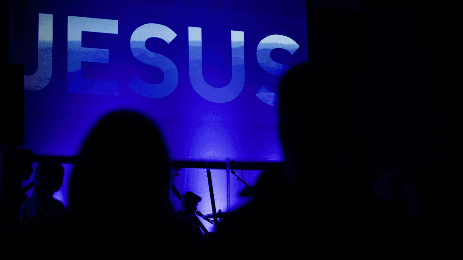 "Jesus Was There”: Hero’s Club Celebrates Beauty Of Sensory-Friendly Worship Night 