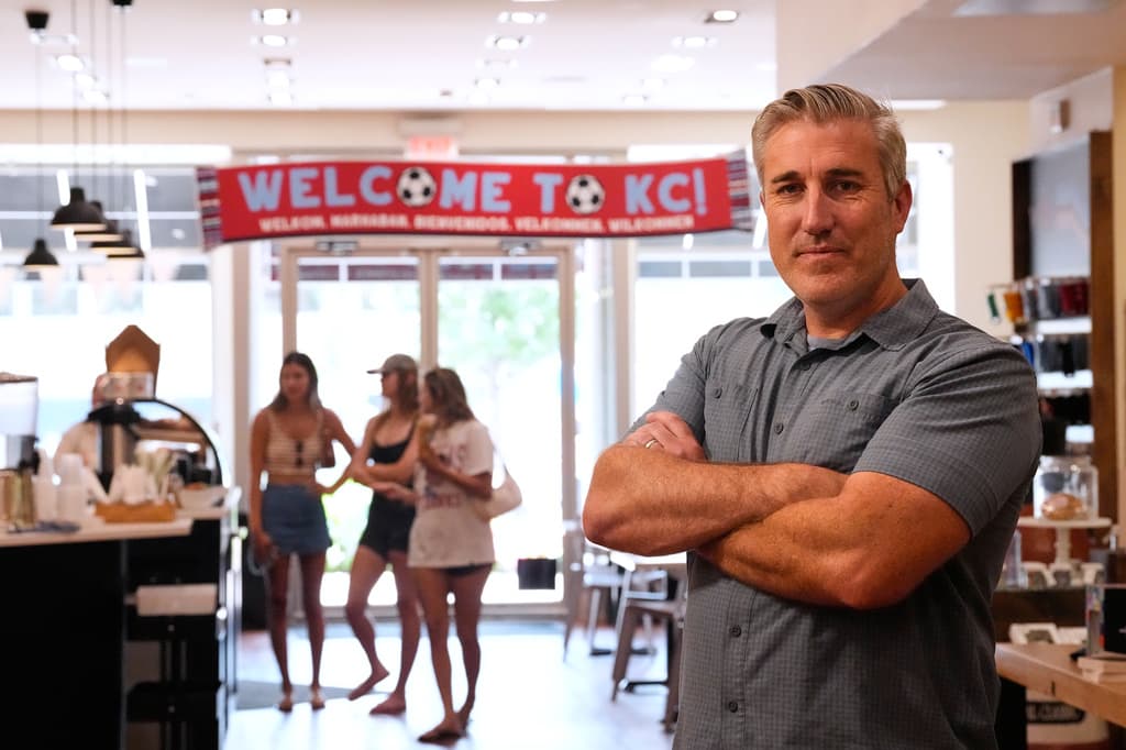People Staying Closer To Home On Summer Trips 