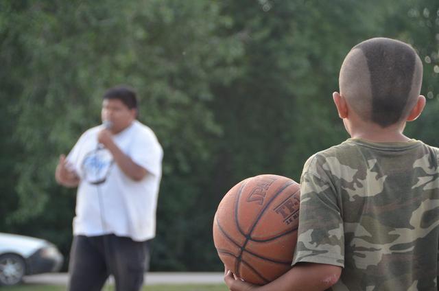 native American kids -  Hutchcraft Ministries 